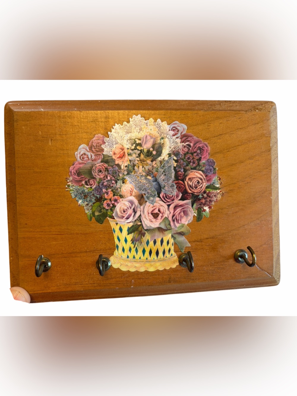 Vintage floral print wooden key holder
